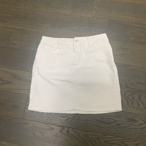 Mavi size 26 white jean skirt